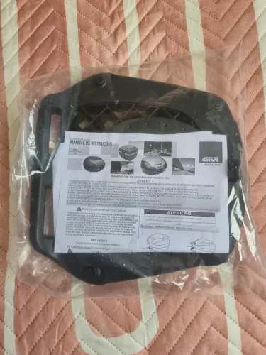Base suporte givi P/baú traseiro moto