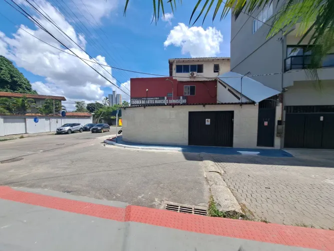 Depósito na Praia da Costa 