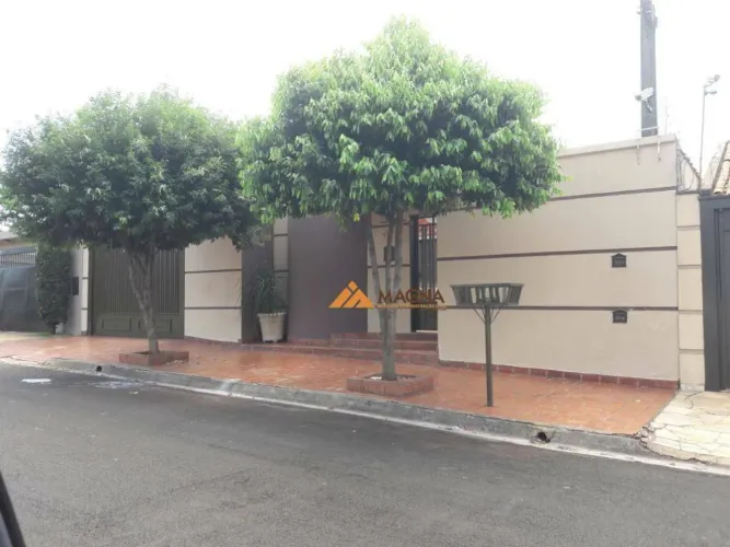 Casa com 4 quartos para alugar, 312 m² por R$ 6.000/mês - City Ribeirão - Ribeirão Preto/S