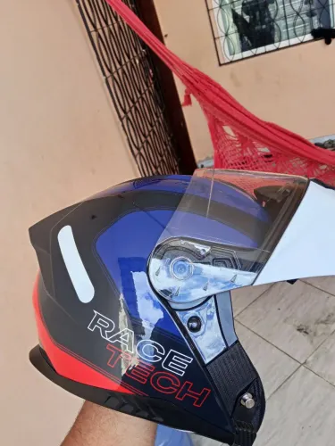 Vendo capacete escamoteável com viseira interna tm60