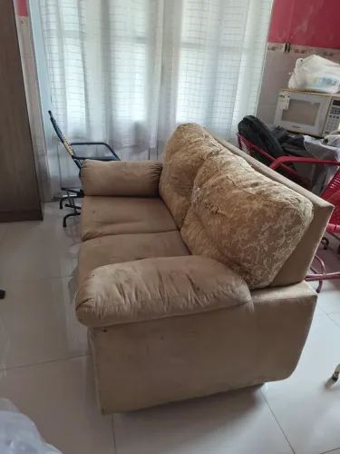VENDE-SE SOFÁ 2 LUGARES