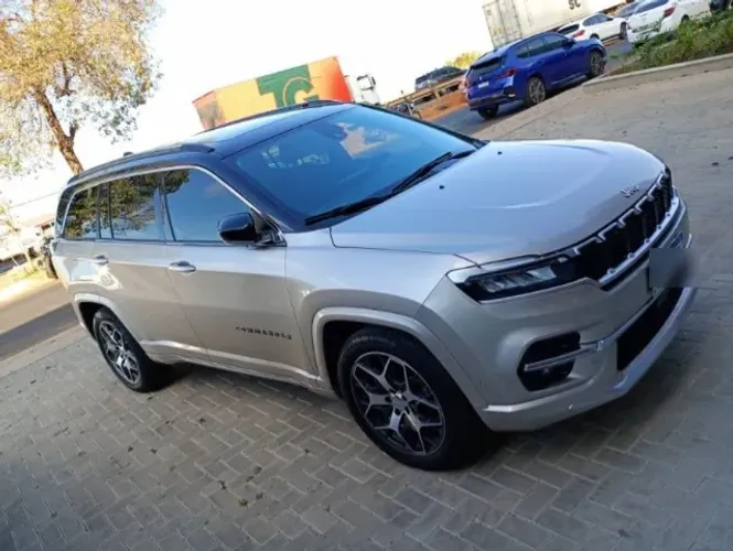Jeep Commander Overland T270 1.3 TB Flex AUT 2025
