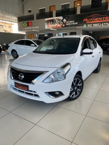 Nissan Versa SL 1.6 16V Flexstart 4P Aut. 2017