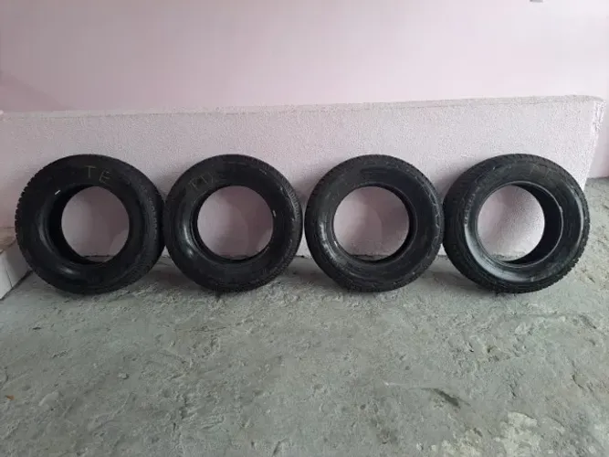 Kit 4 Pneus Aro 15 WESTLAKE 205 70 R15 A/T 96H SL369
