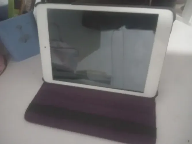 Vendo iPad Mini (Modelo MD531) em um ótimo estado de conservação