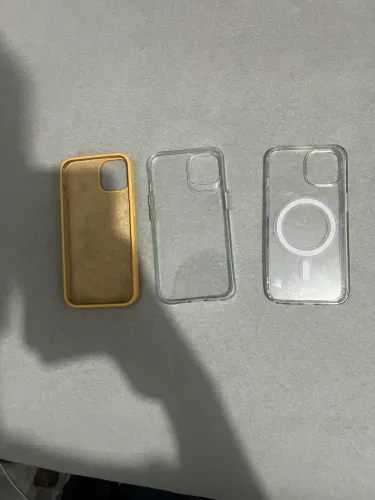 Capinhas iPhone 14/13