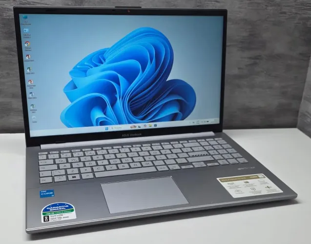 ASUS Vivobook Go 15 E1504G Intel Core i3 geração 12
