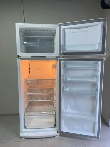 GELADEIRA BRASTEMP 220V 400L FUNCIONANDO PERFEITAMENTE