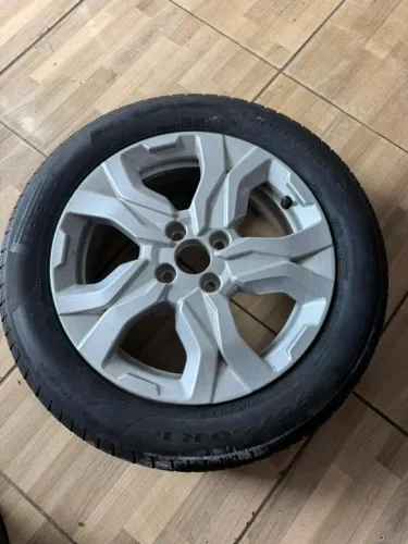 roda do WRV super nova com pneu apenas uma unidade