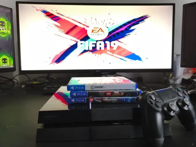 PLAYSTATION 4 FAT bloqueado versao 13.04 