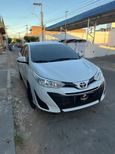 Toyota Yaris Live 1.3 Flex 16V 5P AUT 2022