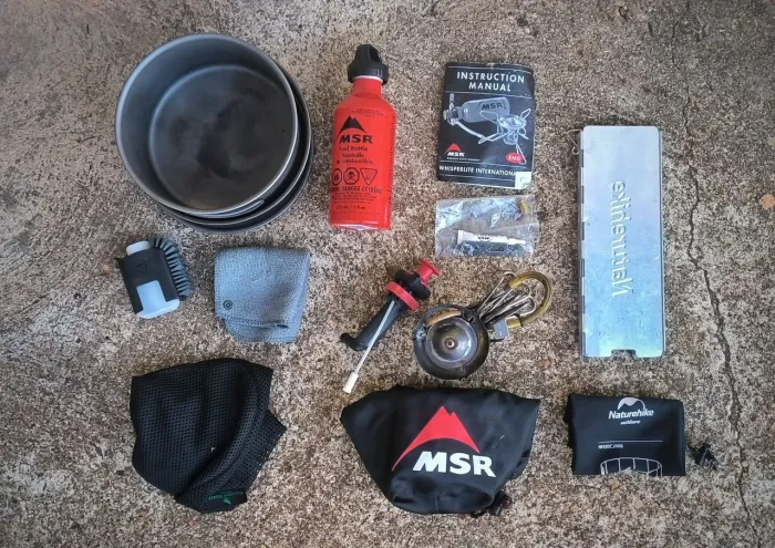 Fogareiro MSR Whisperlite + Kit