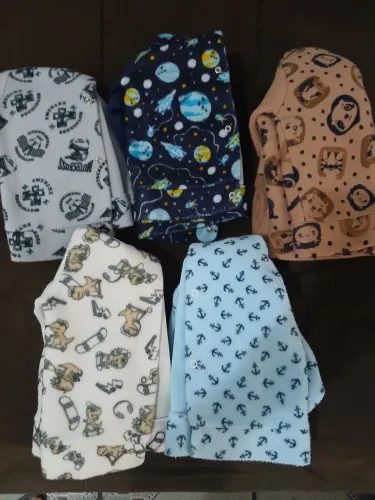 Vendo kit conjunto de frio infantil