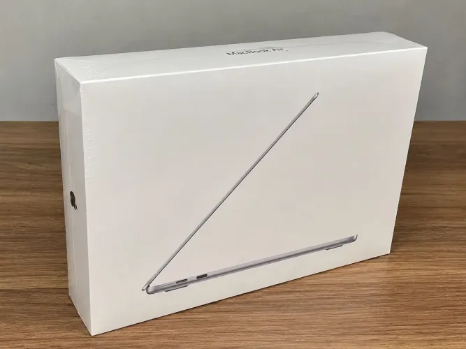 MacBook Air M4 13" - 16GB RAM | 1TB SSD | Novo e Lacrado 