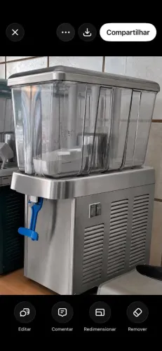 Máquina refresqueira funcionando perfeitamente usada uma única vez . Sao 16 litros gelados