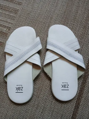 Chinelo zak