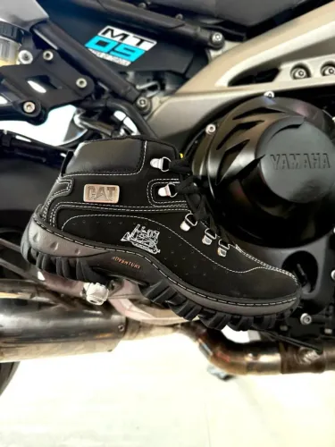 Promoção bota Caterpillar 