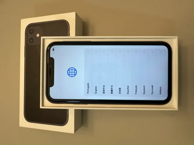 iPhone 11 64GB