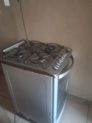 FOGÃO ELETROLUX TODO ELÉTRICO