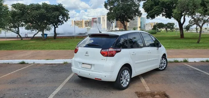 Citroen C4 Picasso/pic. LA Luna 2.0 16V Aut. 2013