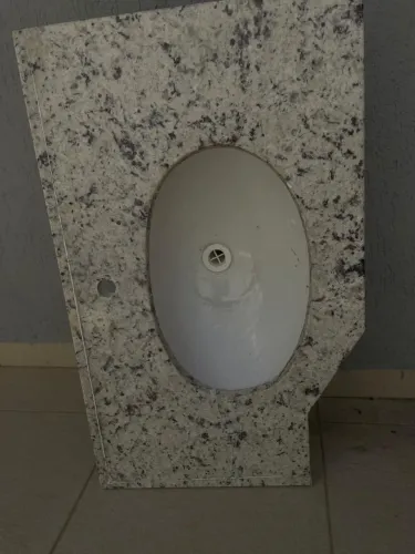 Pia de mármore com Cuba e Torneira inox Celite 