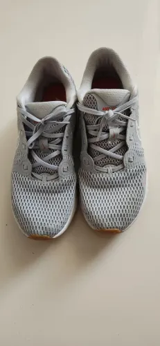 Tênis nike renew 41