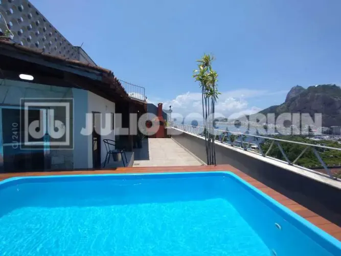 Excelente cobertura linear em Botafogo / 3 quartos / Piscina e churrasqueira / Vista Pão d