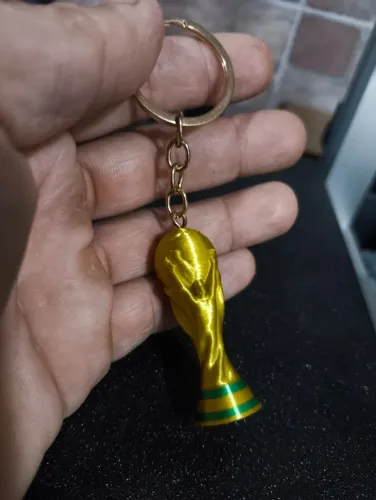 Kita com 20 unidade de chaveiros da Taça da Copa de mundo FIFA