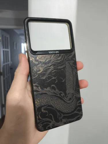capinha poco x6 pro preta dragão dourado