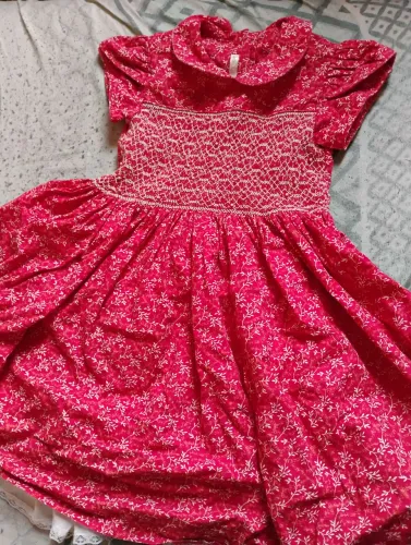 Vestido lindo de festa infantil clássico