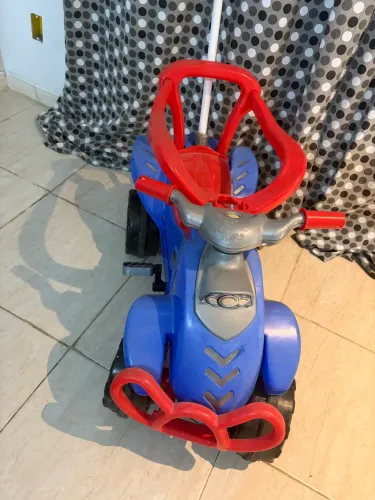 Carrinho de Passeio Quadriciclo Infantil Spider