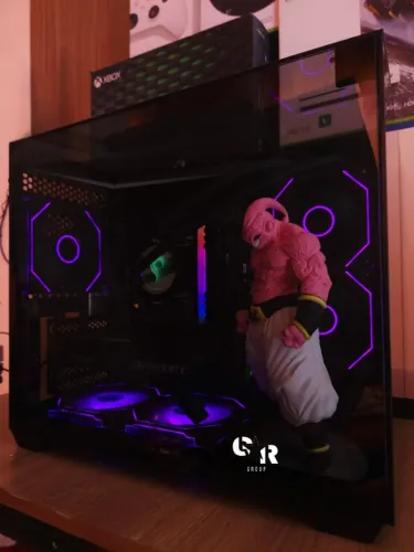 SUPER PC GAMER MAJIN BOO À VENDA!