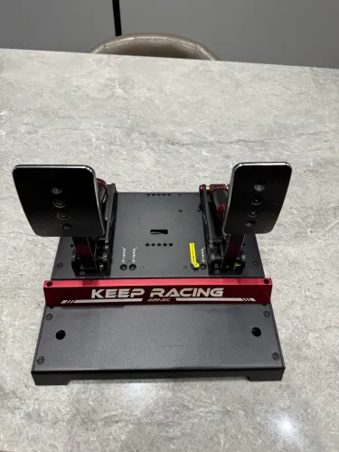 PEDAL SIMAGIC P1000