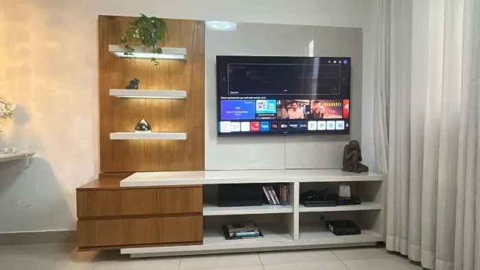 Rack  com paineis para sala. 