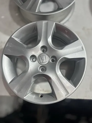 Rodas aro 15 Honda Fit 