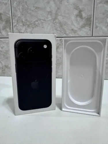 Caixa iphone 18 pto 256gb preto