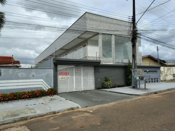 Aluga-se apartamento no Mecejana