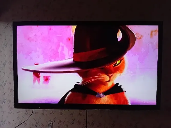 TV Sony Bravia 40" Full HD + Suporte de parede