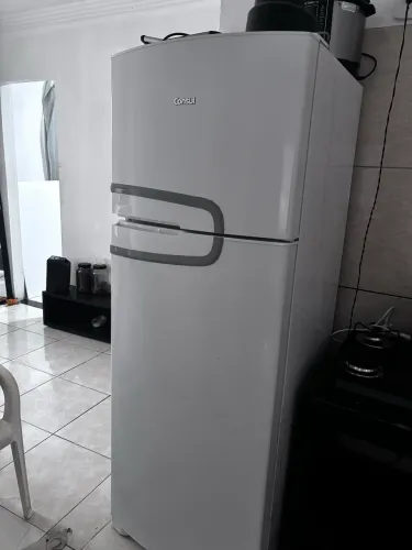 Vendo geladeira seminova cônsul 