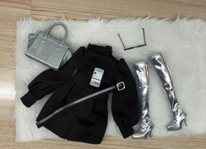 Roupas Barbie Vogue Black - ler anúncio 
