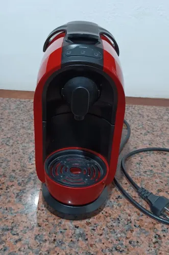 Cafeteira de Cápsulas Três Corações 127v