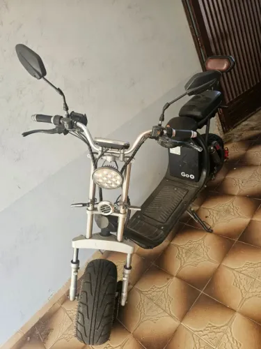 Scooter elétrica 1500 w capacidade para 2 baterias