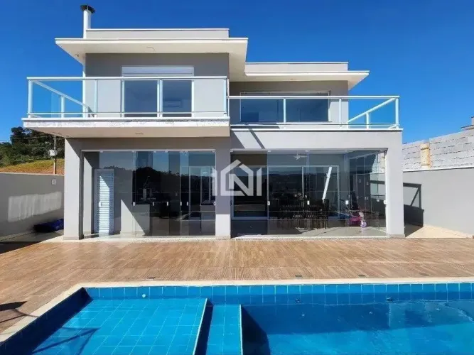 Casa à venda no condomínio Reserva Santa Paula