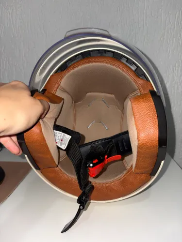 Capacete bege aberto taurus 