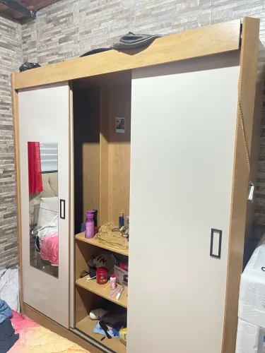 Guarda roupa