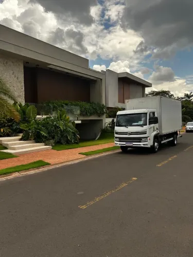 Fretes e mudanças Uberlândia e região 