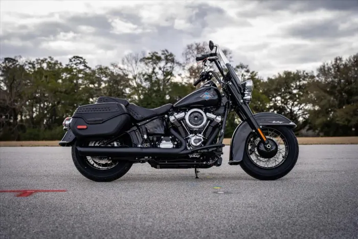 HARLEY-DAVIDSON HERITAGE SOFTAIL CLASSIC