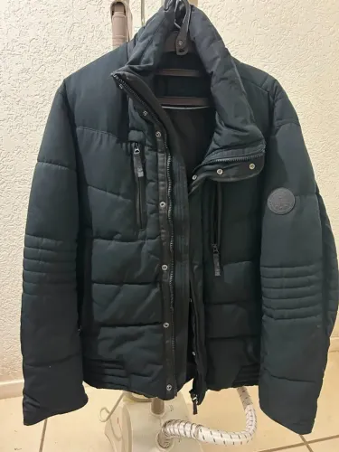 Casaco Chimera OuterWear Collection - preto, estilo europeu.
