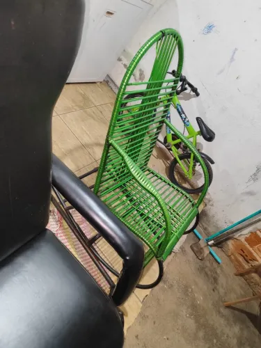 Cadeiras muito conservadas
