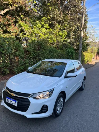 Chevrolet Onix Hatch 1.0 12V TB Flex Aut. 4P 2023